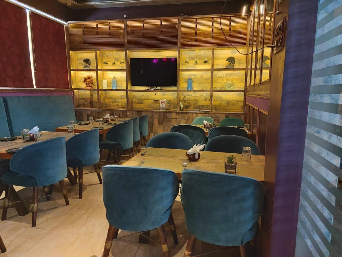 Hotel Ss Grandeur 러크나우 외부 사진